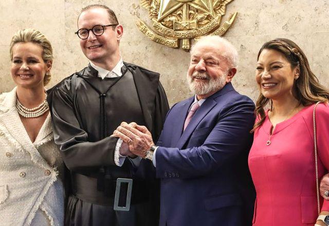 lula e janja na posse de cristiano zanin