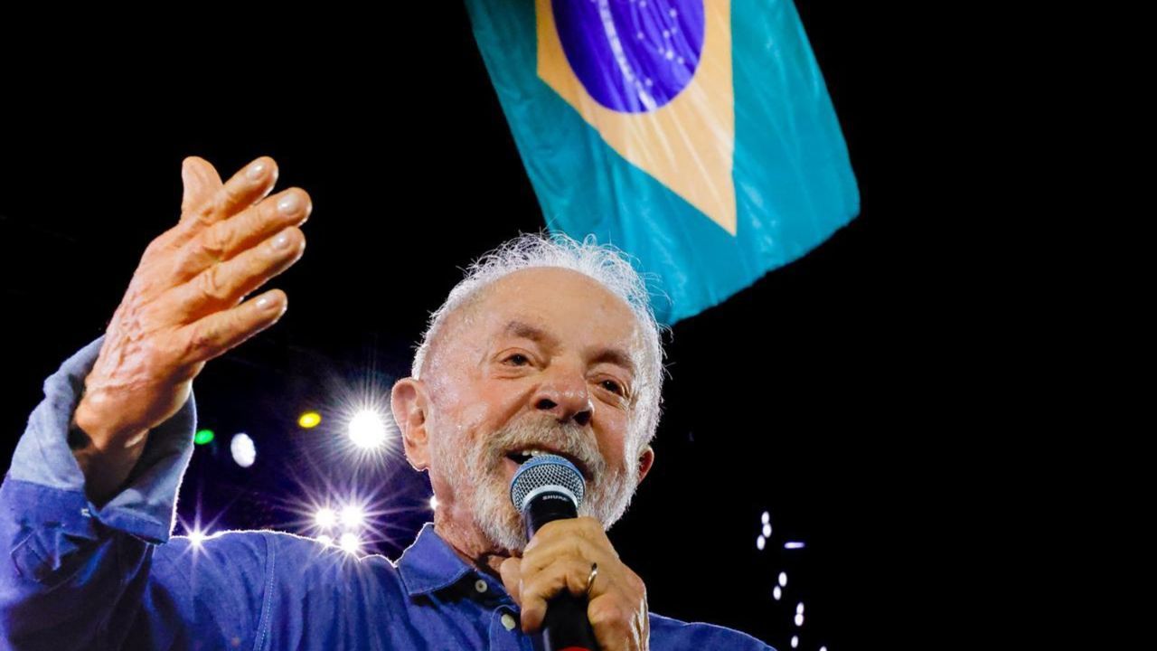 Lula: Homem não gosta de toque, mulher aprende desde pequena