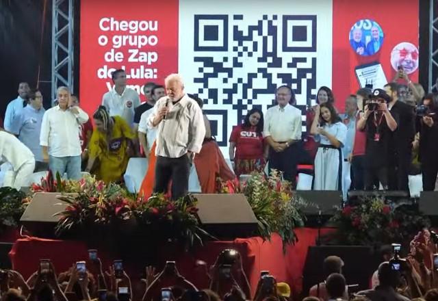 Ato de Lula no Rio de Janeiro tem registro de explosões Ato de Lula no Rio de Janeiro tem registro de explosões