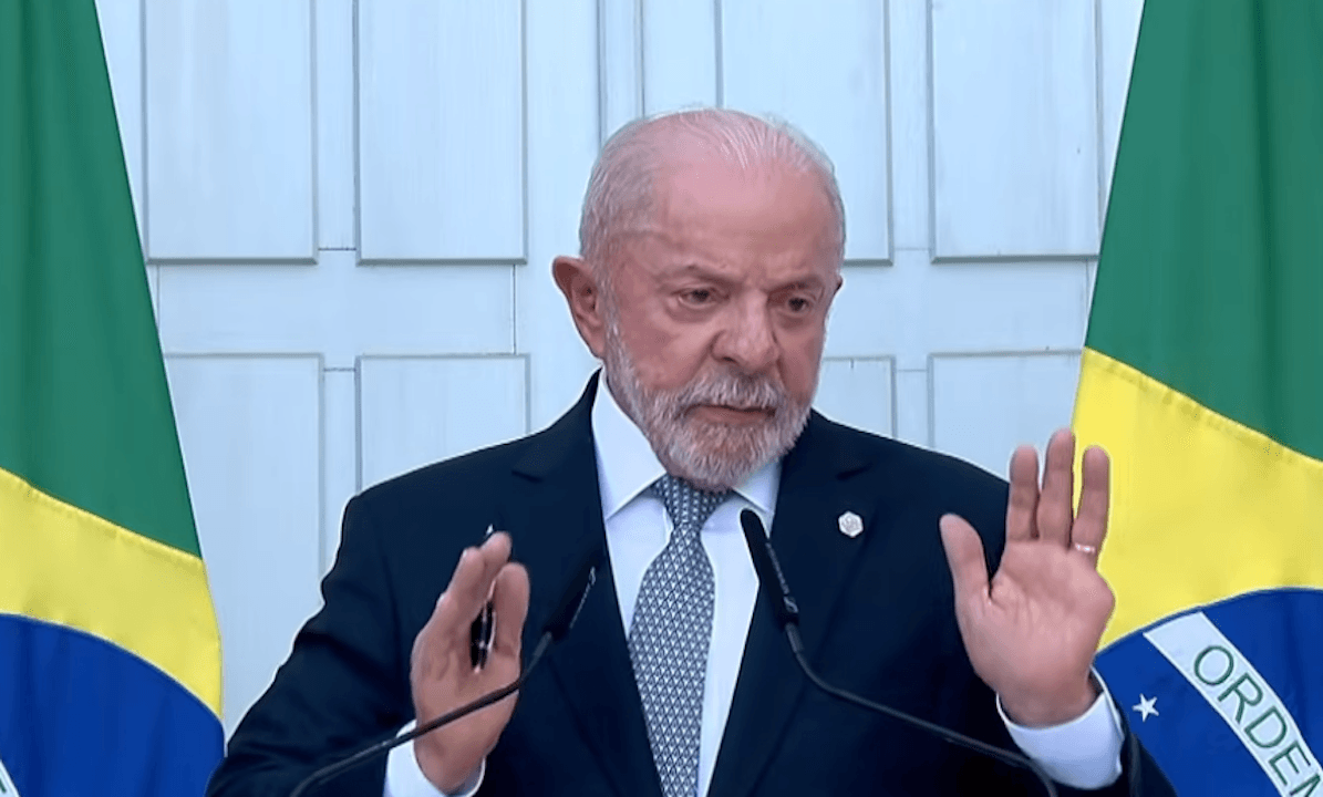 Não se meta na eleição do Brasil, diz Lula em recado a Trump Não se meta na eleição do Brasil, diz Lula em recado a Trump