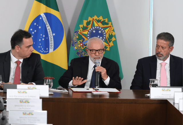Lula chega ao RS para anuncio de novas medidas de socorro ao estado | Reprodução Agência Brasil/Valter Campanato