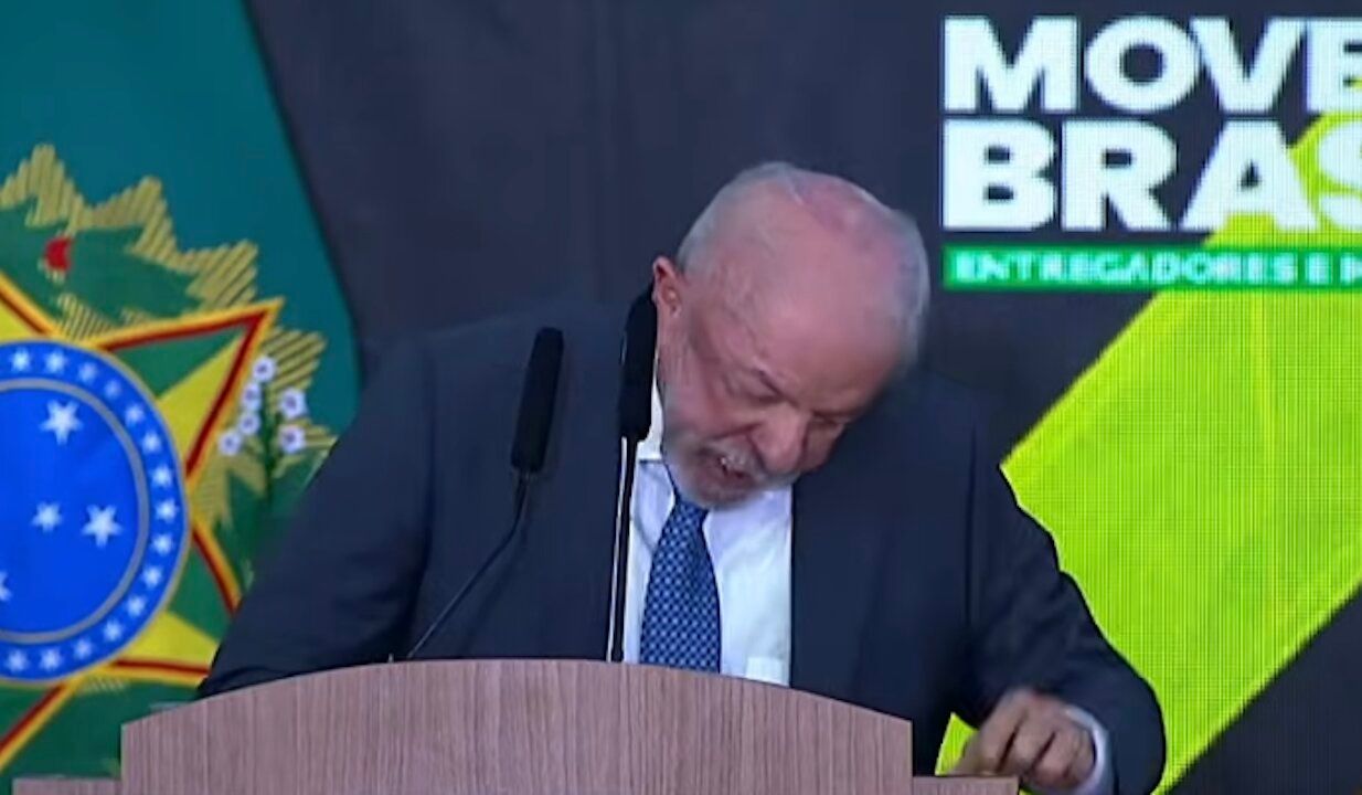 Lula diz que concluiu radioterapia contra câncer de pele Lula diz que concluiu radioterapia contra câncer de pele