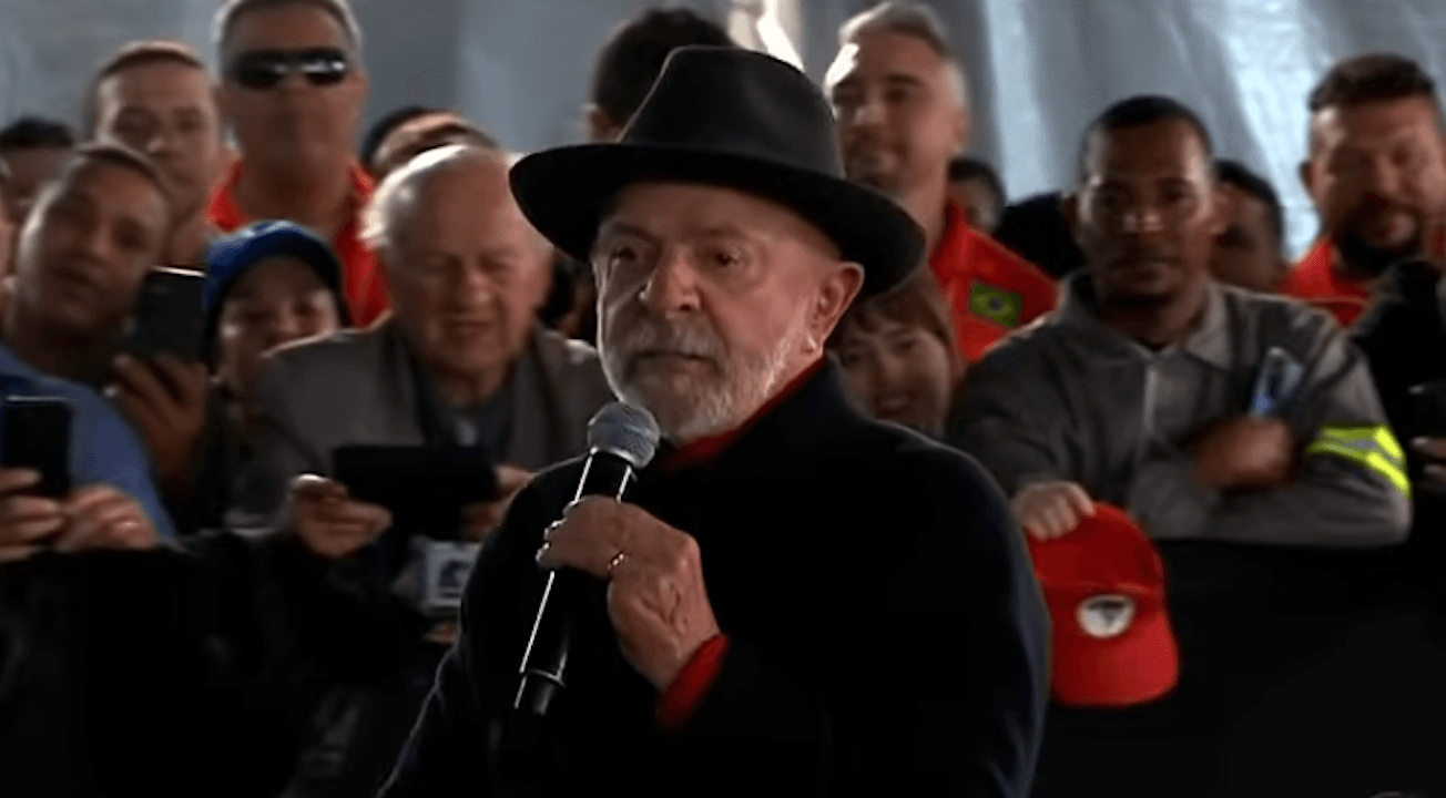 Lula critica ausência de governador bolsonarista em evento