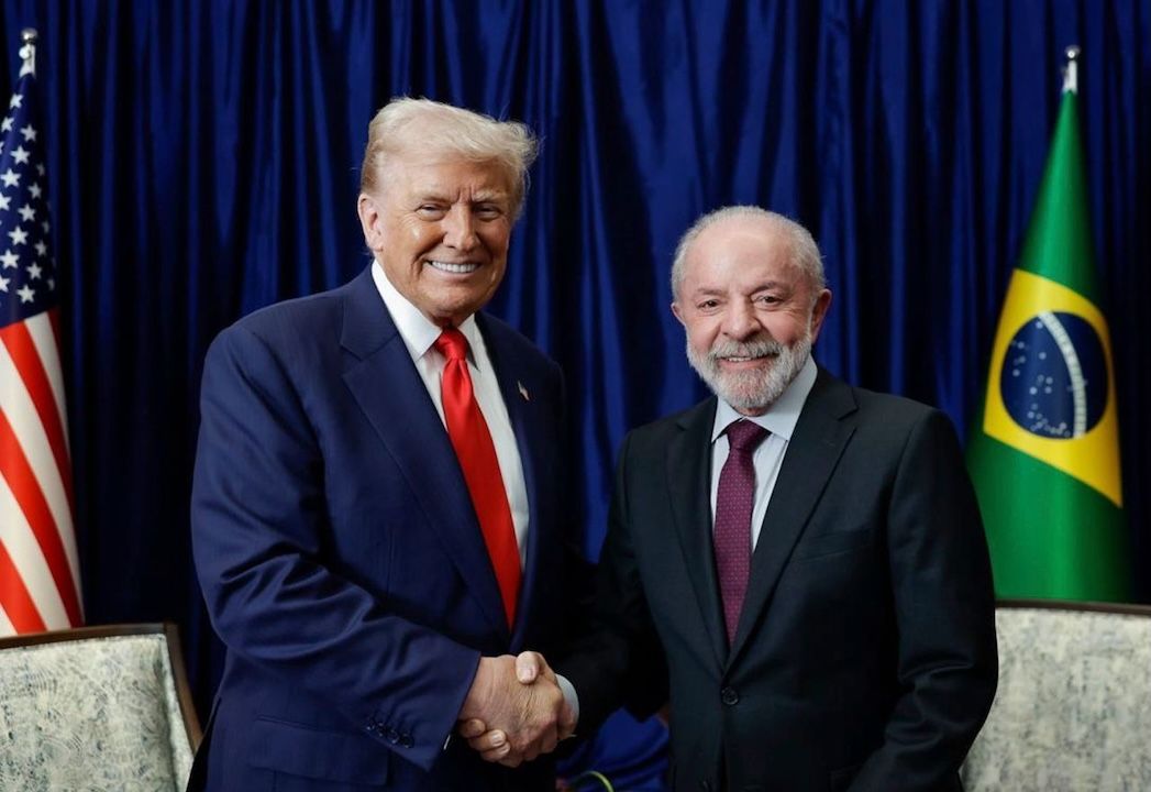 Lula telefona para Trump e conversa sobre tarifas e facções