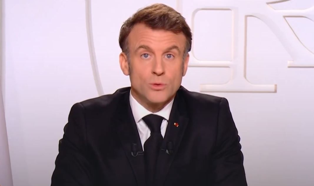 França considera proteger aliados europeus com arsenal nuclear, diz Macron