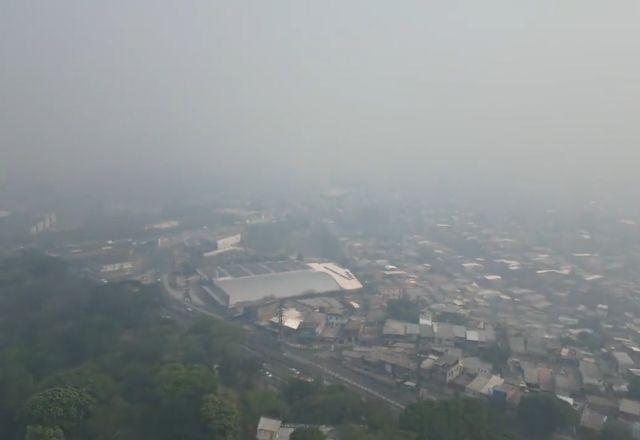 manaus coberta de fumaça