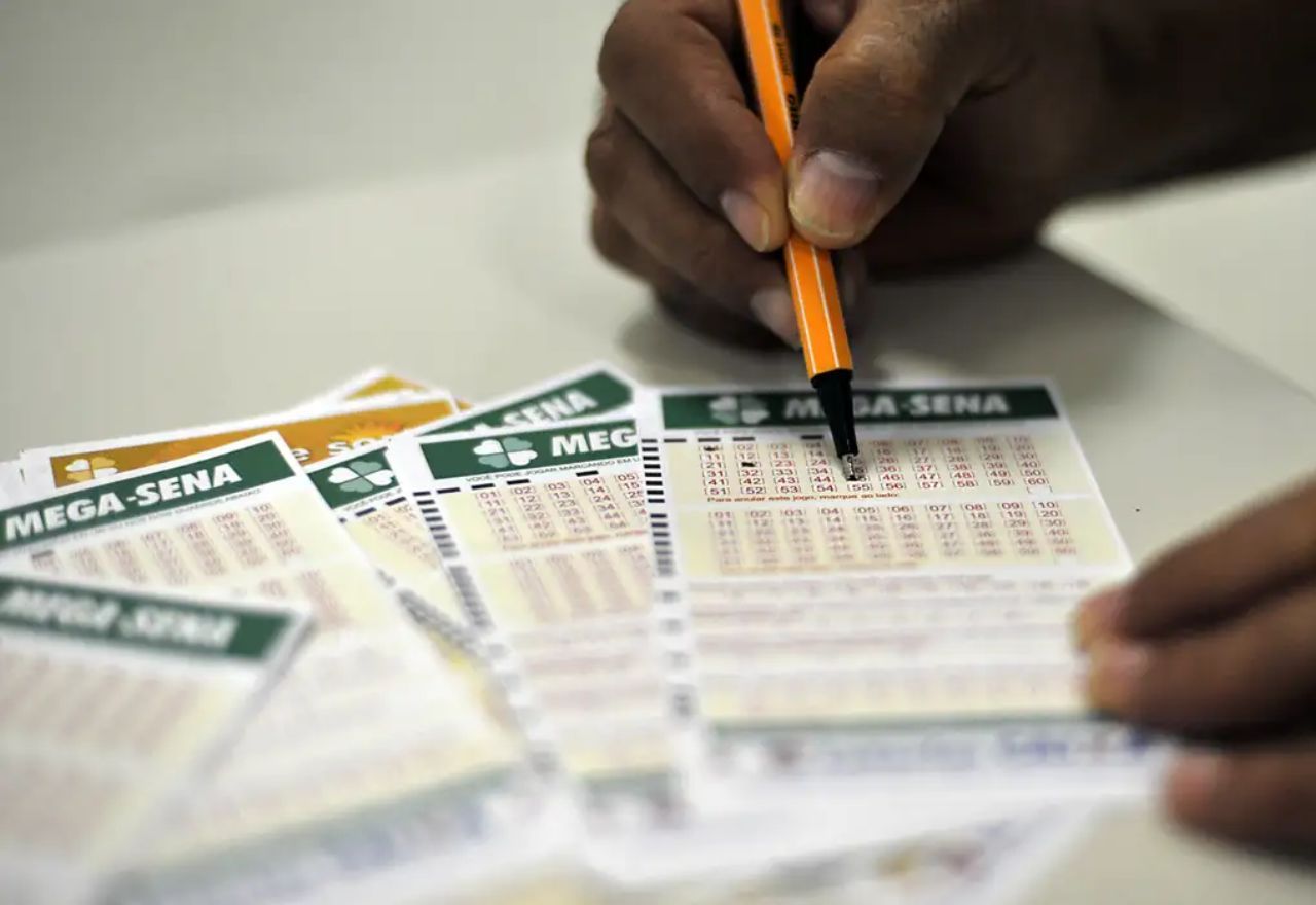 Cartelas da Mega-Sena | Marcello Casal Jr/Agência Brasil