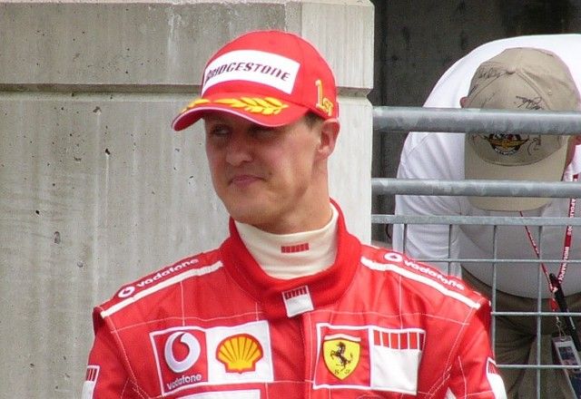 Jornal revela quem são os três nomes da F1 que podem visitar Michael Schumacher