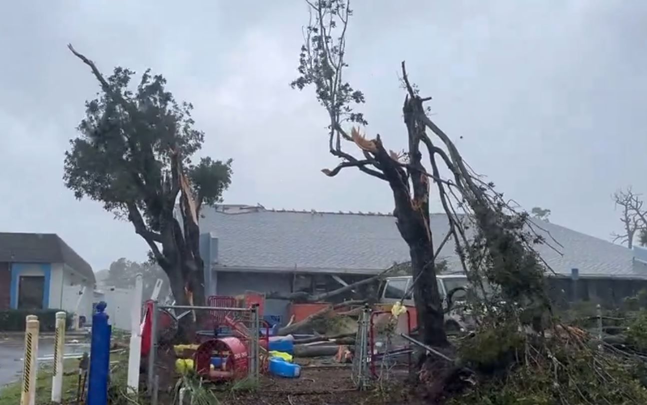 Furacão Milton deixa 5 mortos, rastro de destruição e milhares sem energia nos EUA