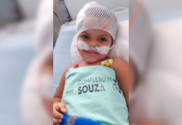 Mirella, de 2 anos, acordou do coma no sábado (1º) | Reprodução/Arquivo pessoal