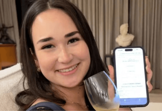Mariana Tanaka Abdul Hak, de 20 anos, tinha retornado recentemente ao Brasil após anos de estudos no exterior | Reprodução/Redes sociais