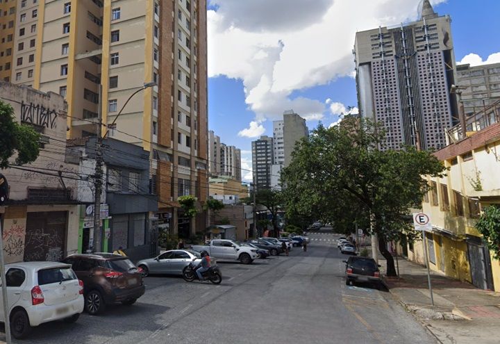 Apartamento onde avó, mãe e neta foram encontradas mortas tinha carvão queimado e janelas fechadas