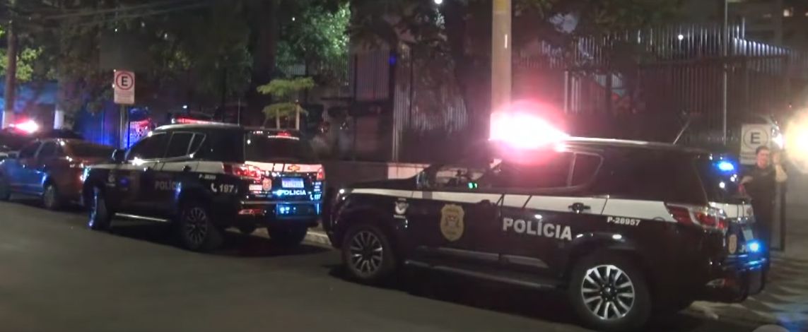 Viaturas da Polícia Civil no dia em que Marcão foi preso | Reprodução