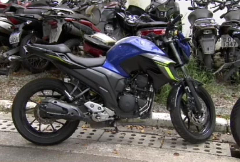 Moto usada no latrocínio do ciclista Vitor Medrado foi apreendida pela polícia. | Claudenir Puga/SBT