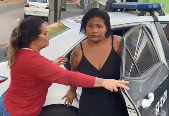 Madrasta coloca fogo em enteada de 11 anos por causa de borracha