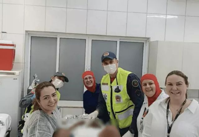 Equipe que fez o parto dentro de empresa | CBMSC | divulgação