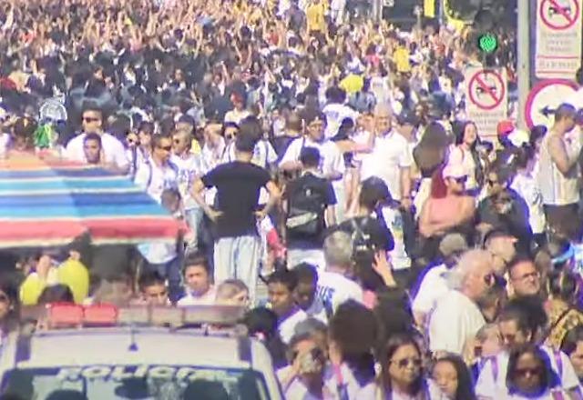 multidão na Marcha para Jesus