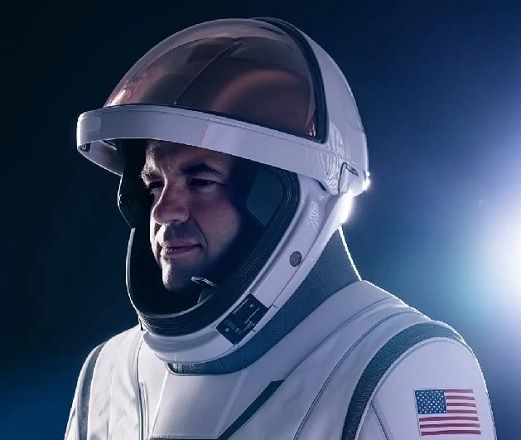 Donald Trump indica bilionário Jared Isaacman como novo chefe da NASA