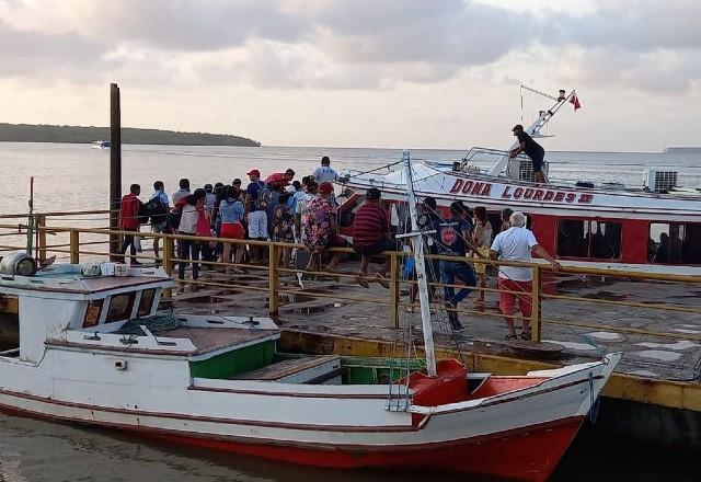 Sobe para 19 o número de vítimas do naufrágio em Belém Sobe para 19 o número de vítimas do naufrágio em Belém