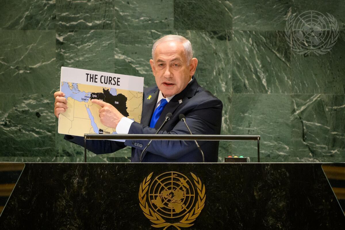 Premiê de Israel reforça discurso de guerra e enfrenta protestos na ONU Premiê de Israel reforça discurso de guerra e enfrenta protestos na ONU