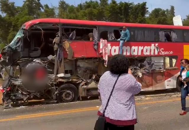 ônibus da empresa Expresso Itamarati