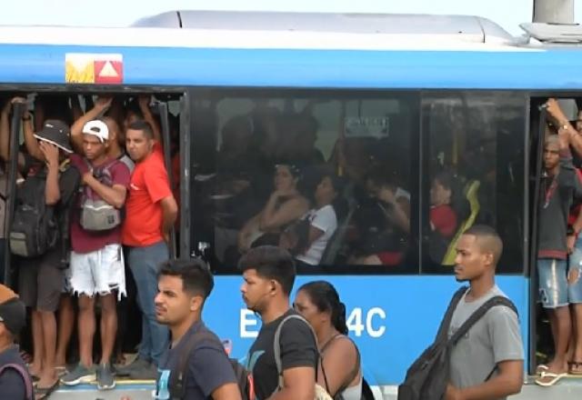 onibus lotado