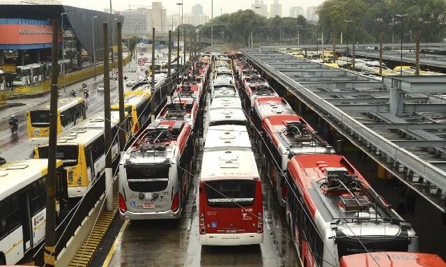 São Paulo tem greve de ônibus marcada para quarta-feira | Rovena Rosa/Agência Brasil