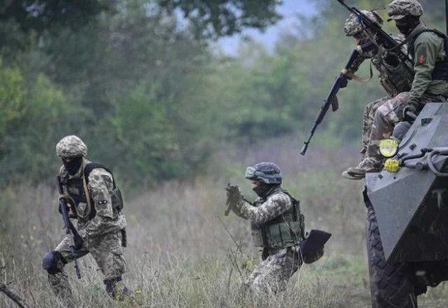 Grupo Wagner é descrito como uma rede semioficial de mercenários e/ou um exército privado com fortes ligações ao governo russo | AFP