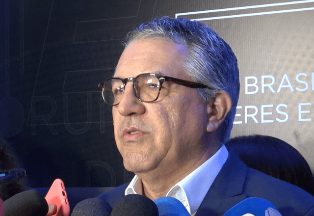 Padilha cita Emicida para responder críticas de Lira: "Rancor é igual tumor, envenena a raiz"