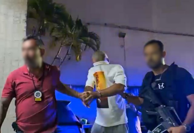 Polícia prende padrasto suspeito de torturar enteada | Reprodução