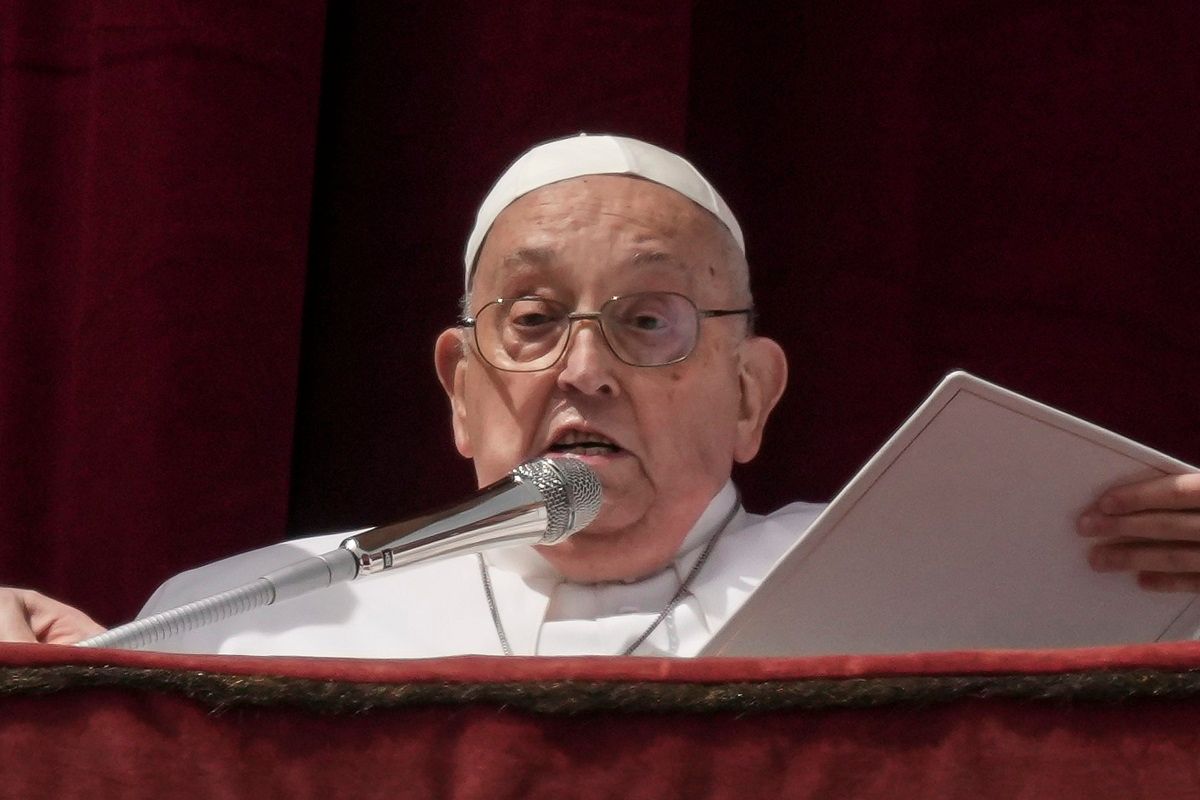 Papa desejou boa Páscoa aos fiéis e pediu fim das guerras. | Andrew Medichini/AP
