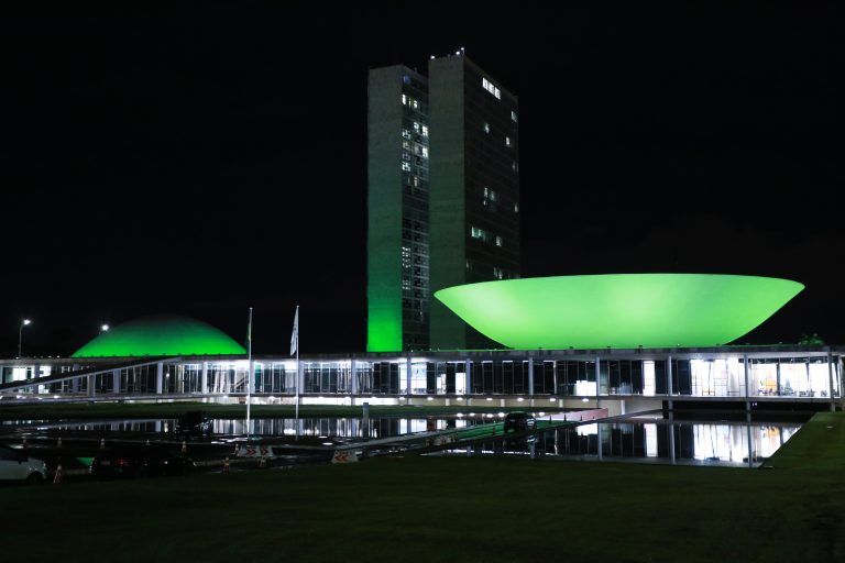 Congresso iluminado Parkinson