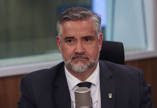 Pimenta é deputado federal pelo Rio Grande do Sul desde fevereiro de 2003, mas está licenciado do cargo por ser ministro-chefe da Secom | Valter Campanato/Agência Brasil