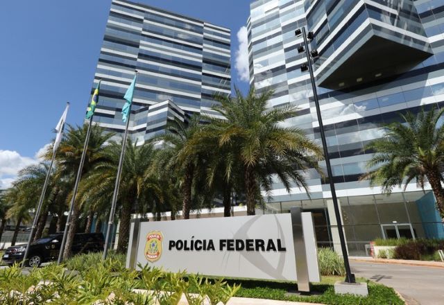 Diretor-geral oferece apoio da PF ao Equador, em meio a conflitos 