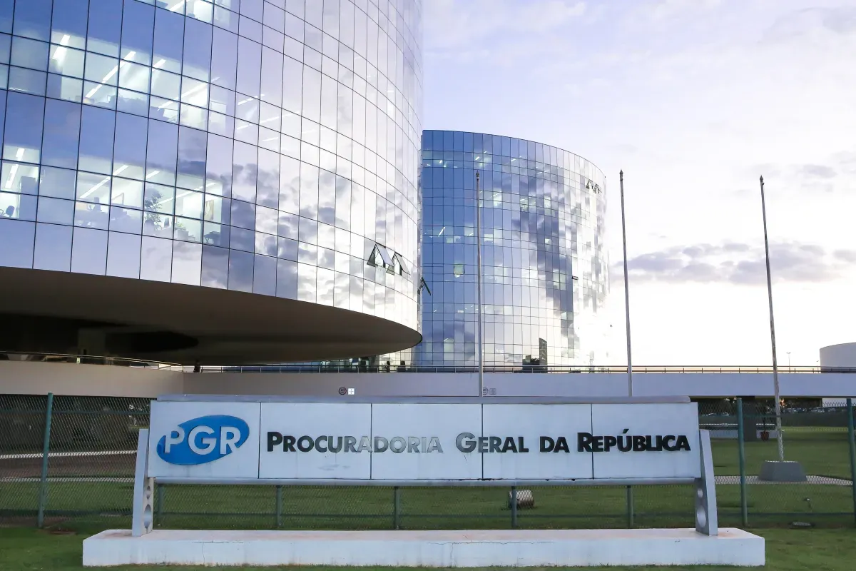 PGR tem até esta segunda (25) para se manifestar sobre esclarecimentos de Bolsonaro