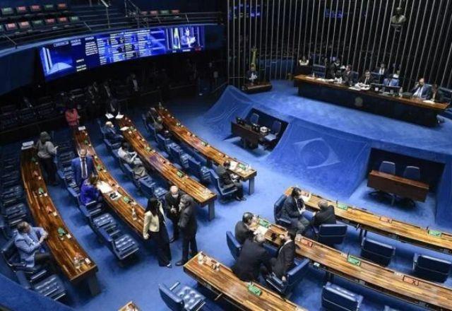Comissão de Constituição e Justiça do Senado vota PEC da Transição