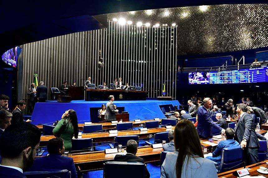 Senado aprova texto-base para mudar regras e destravar emendas parlamentares