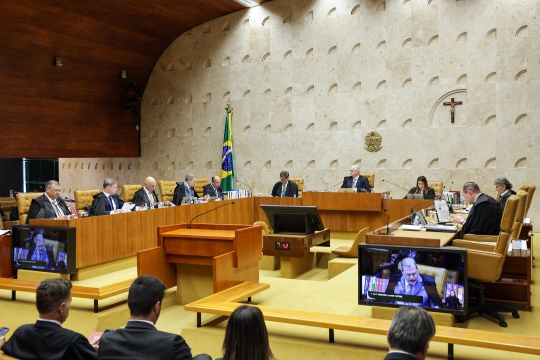Imagem da notícia: Big techs terão 60 dias para se adequarem, decide STF Imagem da notícia: Big techs terão 60 dias para se adequarem, decide STF