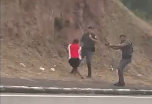Jovem é assassinado durante abordagem policial na Grande São Paulo