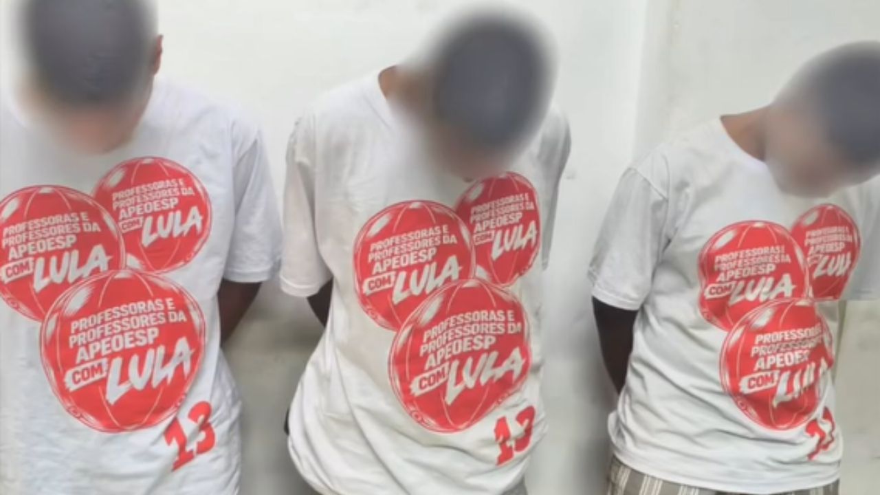 PM-SP é acusada de obrigar presos a vestir camisetas do PT