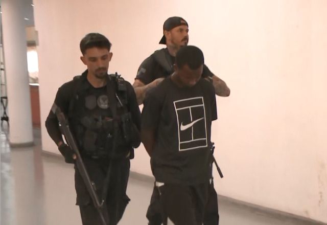 Quadrilha de roubo de cargas de alimentos é presa na Baixada Fluminense