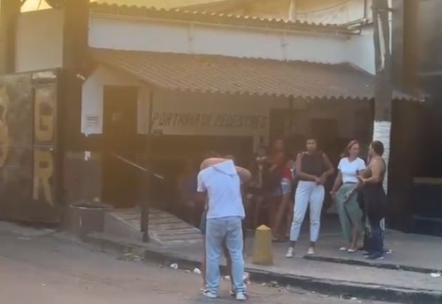 Diarista Debora Cristina da Silva Damasceno quando foi solta após ser presa por engano | Reprodução