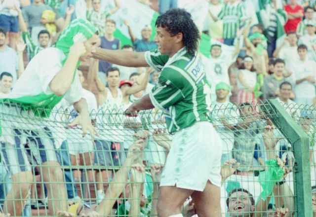 Tonhão, ídolo do Palmeiras, morre aos 55 anos