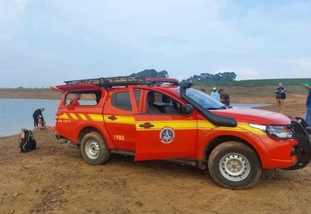 Homem morre após salvar filho e sobrinho de afogamento. Reprodução/Corpo de Bombeiros Militar de Patrocínio