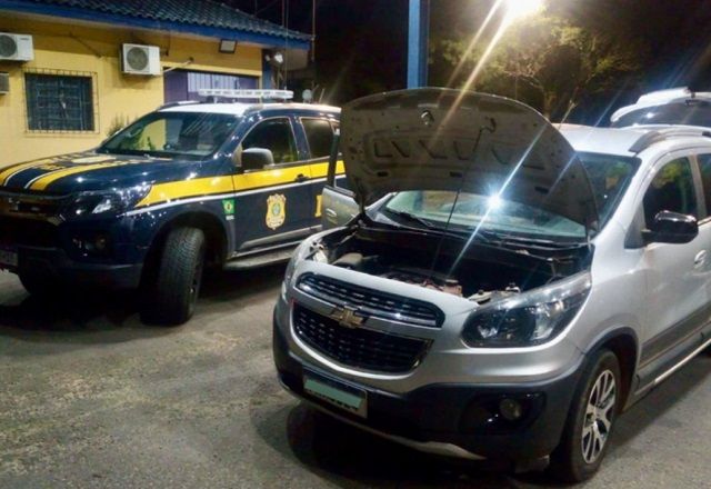 Suspeito afirmou a agentes da PRF que estava escondido no Uruguai e que retornou ao Brasil somente para comprar uma geladeira | Reprodução/PRF