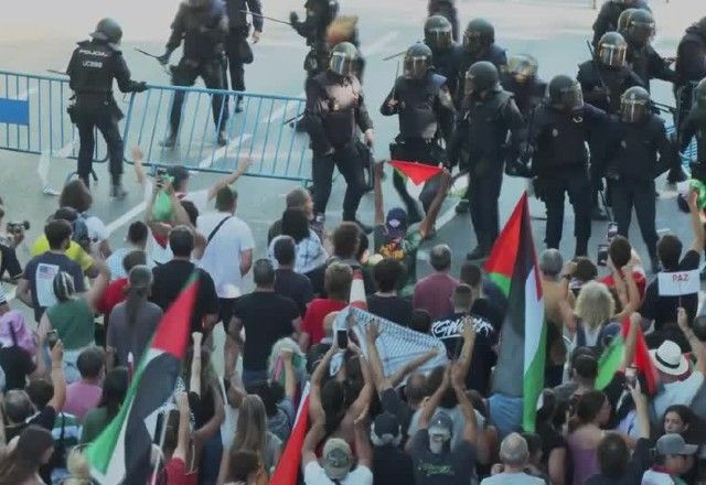 Protestos pró-Palestina interrompem final da Volta da Espanha em Madri