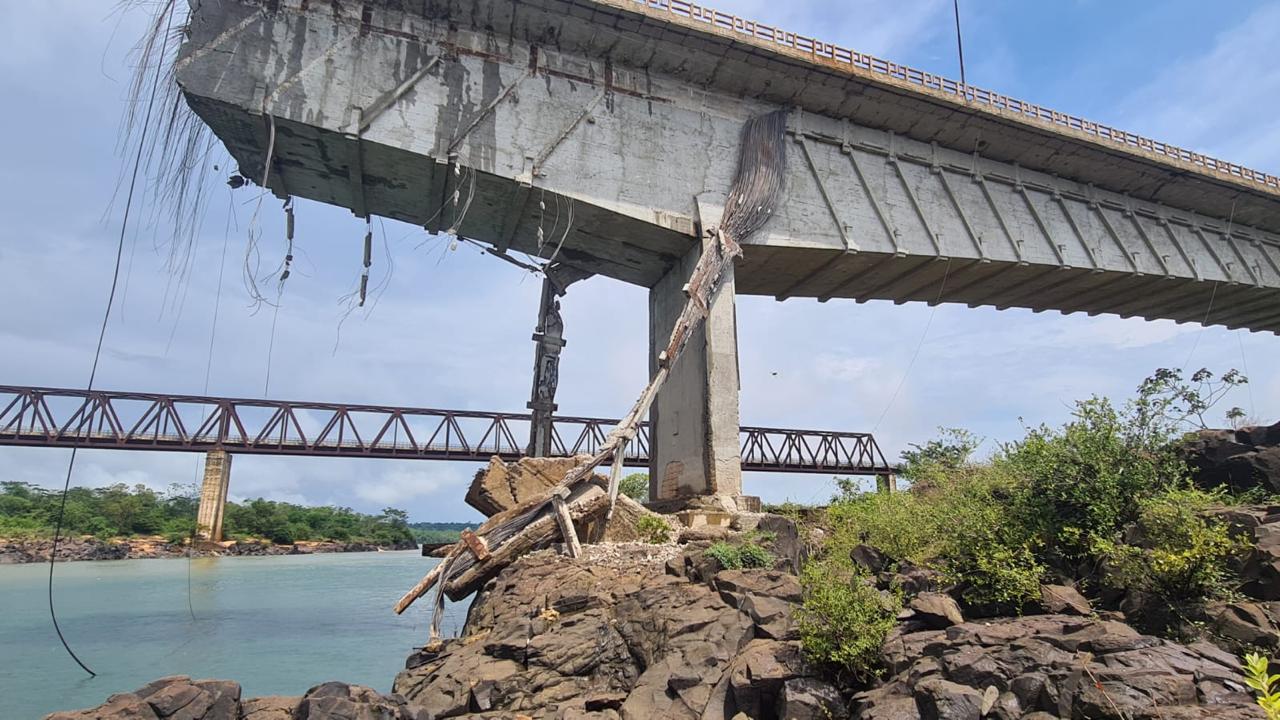 Destroços da ponte entre Maranhão e Tocantins | Reprodução/TV Difusora