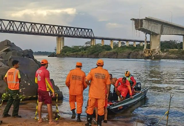 Ponte sobre o Rio Tocantins desabou no último dia 22 | Bombeiros Militar/Governo do Tocantins