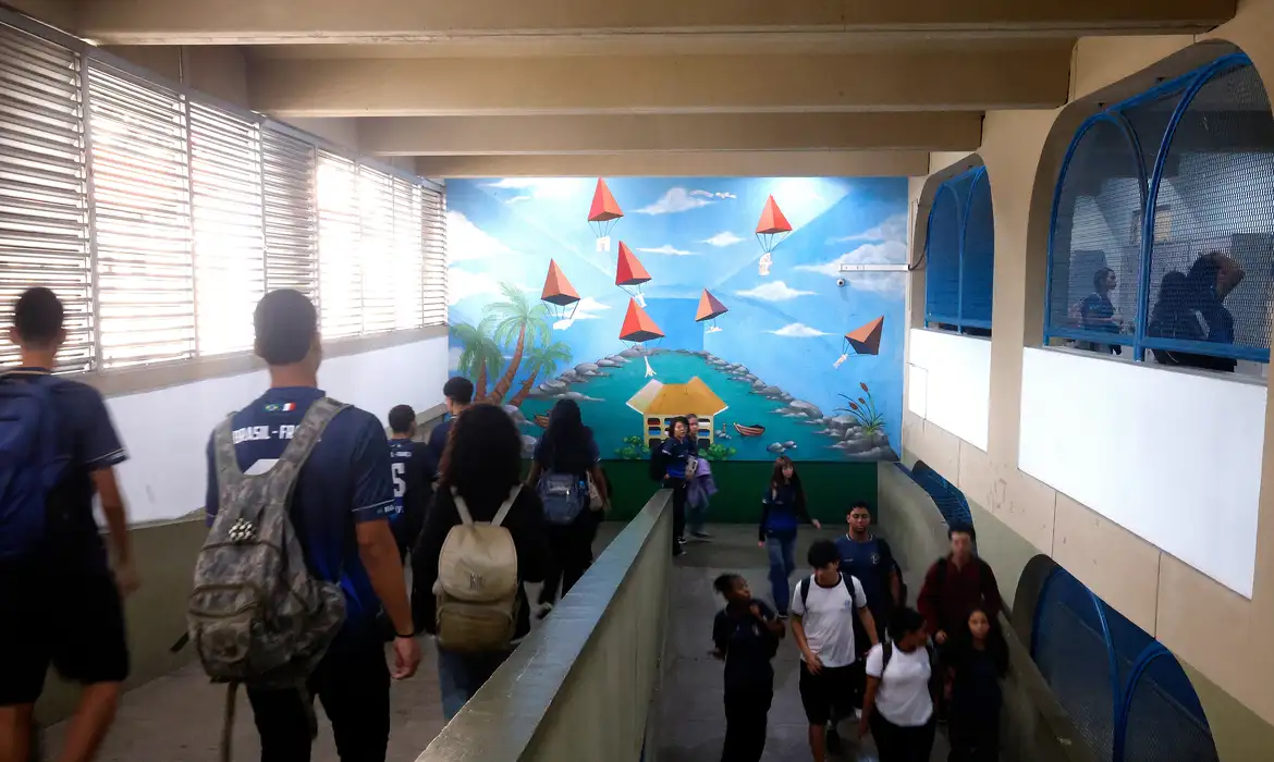 Estudantes em Centro Integrado de Educação Pública (CIEP), no Rio de Janeiro | Tânia Rêgo/Agência Brasil