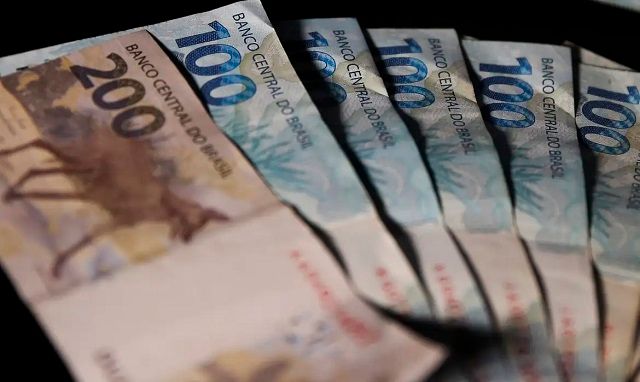 Governo envia ao Congresso Orçamento com déficit zero e salário mínimo de R$ 1.509 